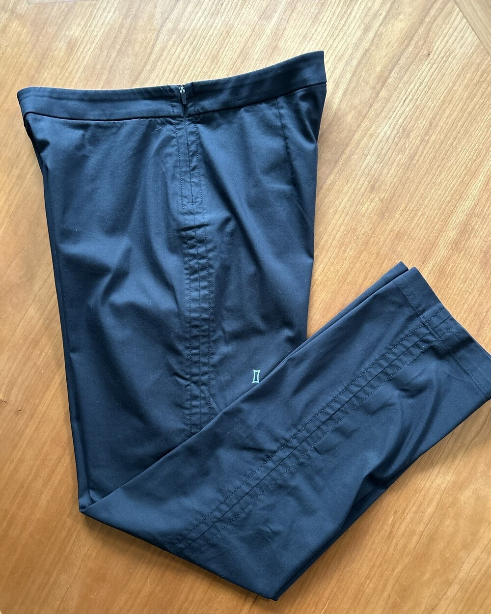 Kit and Ace Womens Technical Commuter Straight Leg Pants Black Size 6 - Picture 1 of 7